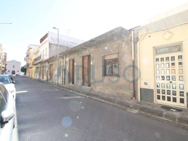 Villa Indipendente in vendita a Militi, Barcellona Pozzo Di Gotto