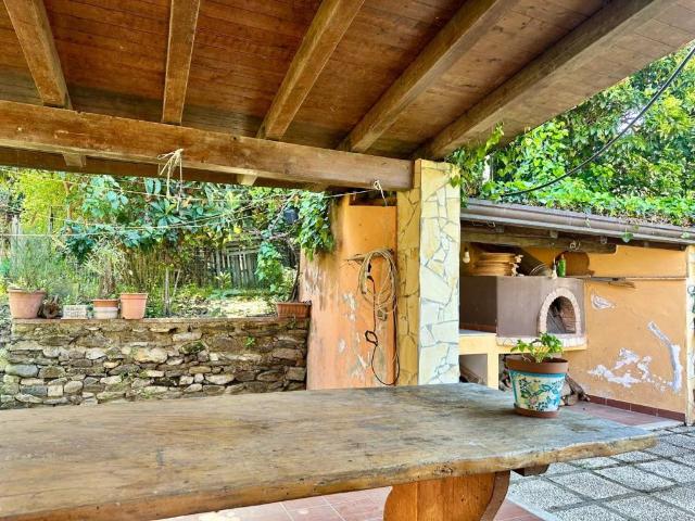 Villa Indipendente in vendita a Barcellona Pozzo Di Gotto, Sicilia