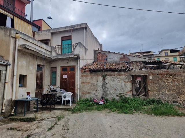 Villa Indipendente in vendita a San Paolo, Barcellona Pozzo Di Gotto