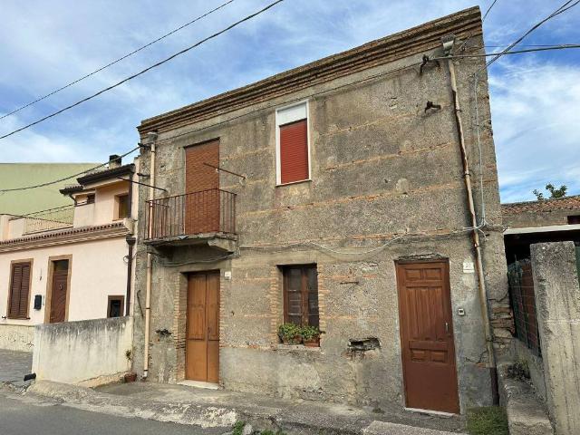 Villa Indipendente in vendita a Oreto, Barcellona Pozzo Di Gotto
