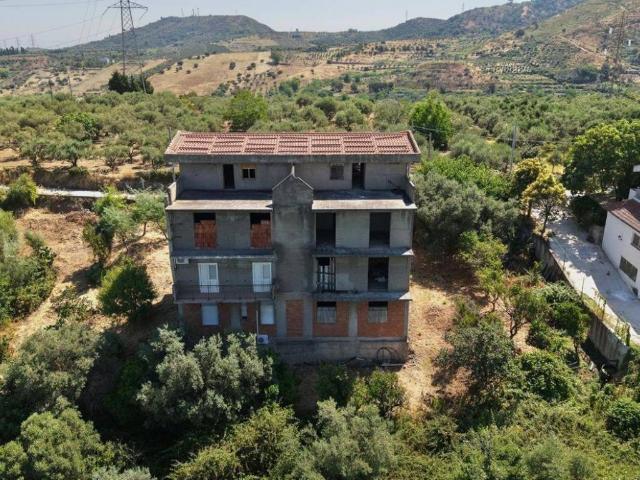 Villa Indipendente in vendita a Militi, Barcellona Pozzo Di Gotto