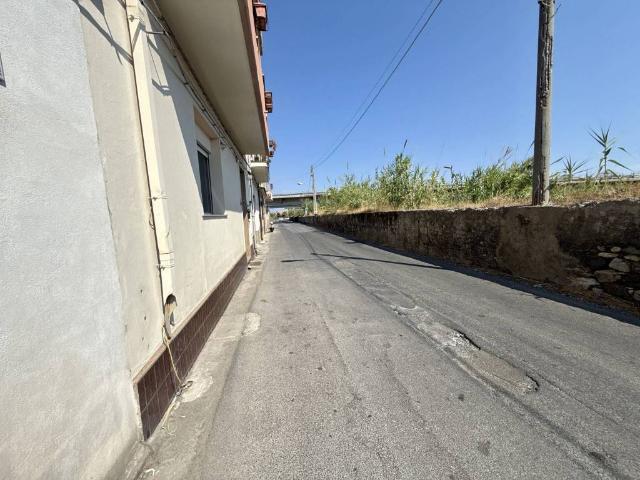 Villa Indipendente in vendita a Militi, Barcellona Pozzo Di Gotto