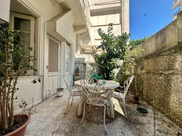 Villa Indipendente in vendita a Barcellona, Barcellona Pozzo Di Gotto