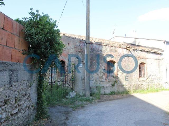Villa Indipendente in vendita a Acquacalda, Barcellona Pozzo Di Gotto