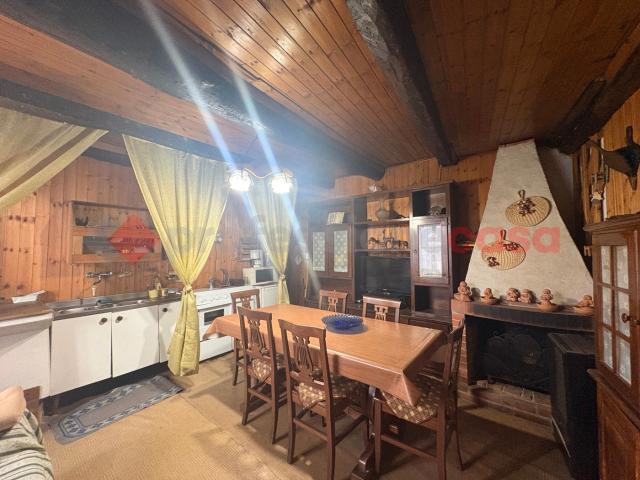Villa Indipendente in vendita a Unione dei comuni Media Valle del Serchio, Barga