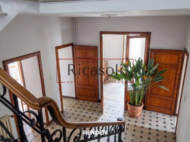 Villa Indipendente in vendita a Unione dei comuni Media Valle del Serchio, Barga