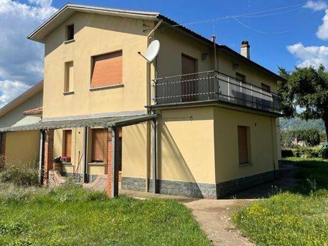 Villa Indipendente in vendita a Unione dei comuni Media Valle del Serchio, Barga
