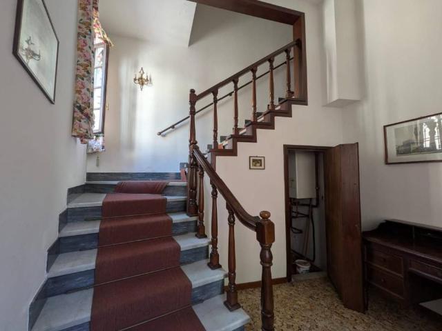 Villa Indipendente in vendita a Unione dei comuni Media Valle del Serchio, Barga