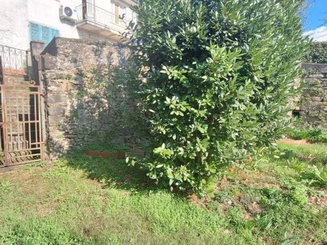 Villa Indipendente in vendita a Unione dei comuni Media Valle del Serchio, Barga