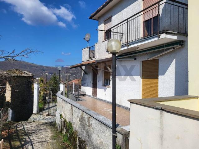 Villa Indipendente in vendita a Bargagli, Liguria