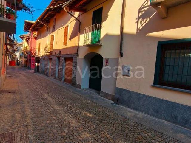 Villa Indipendente in vendita a Barge, Cuneo