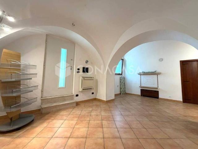 Villa Indipendente in vendita a Municipio 5, Puglia