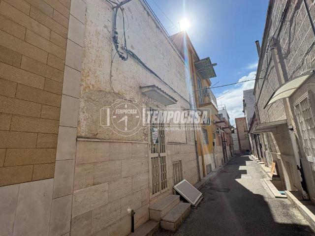 Villa Indipendente in vendita a Municipio 4, Puglia
