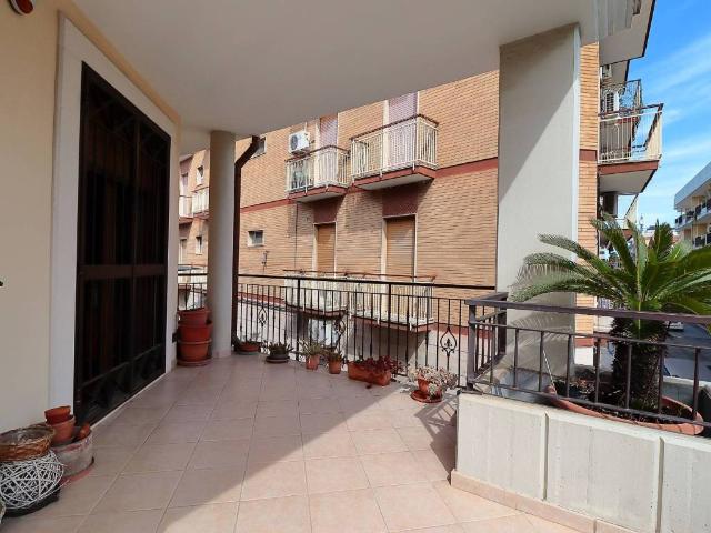 Villa Indipendente in vendita a Municipio 4, Puglia