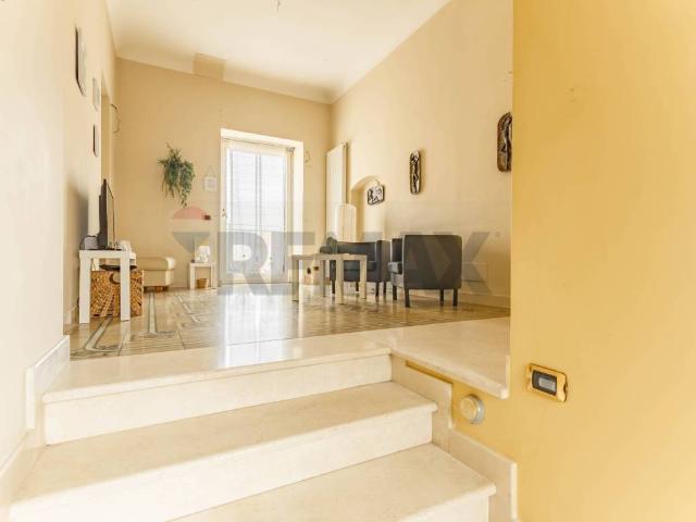 Villa Indipendente in vendita a Municipio 4, Puglia
