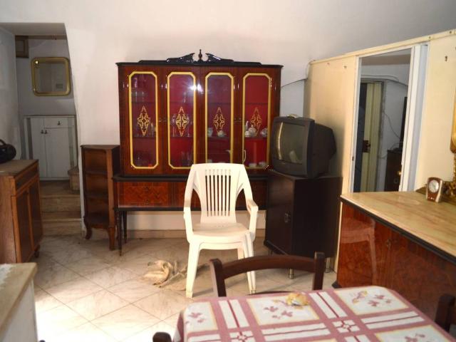 Villa Indipendente in vendita a Municipio 4, Puglia