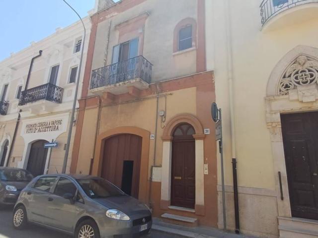 Villa Indipendente in vendita a Municipio 4, Puglia