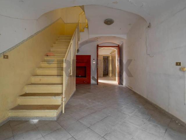 Villa Indipendente in vendita a Municipio 4, Puglia