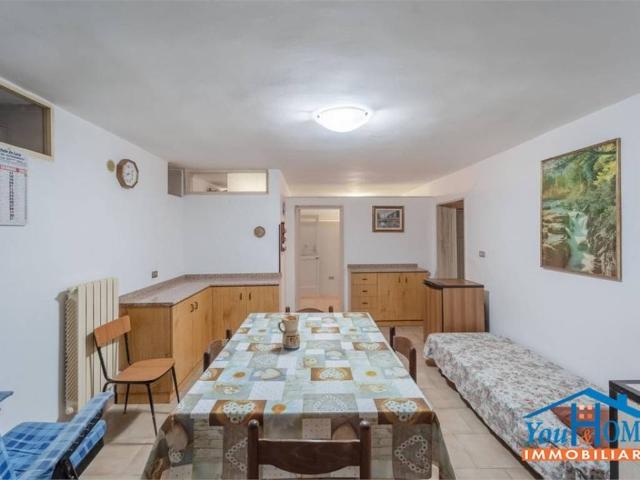 Villa Indipendente in vendita a Municipio 4, Puglia