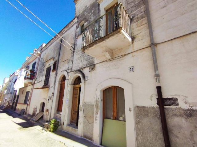 Villa Indipendente in vendita a Municipio 4, Puglia