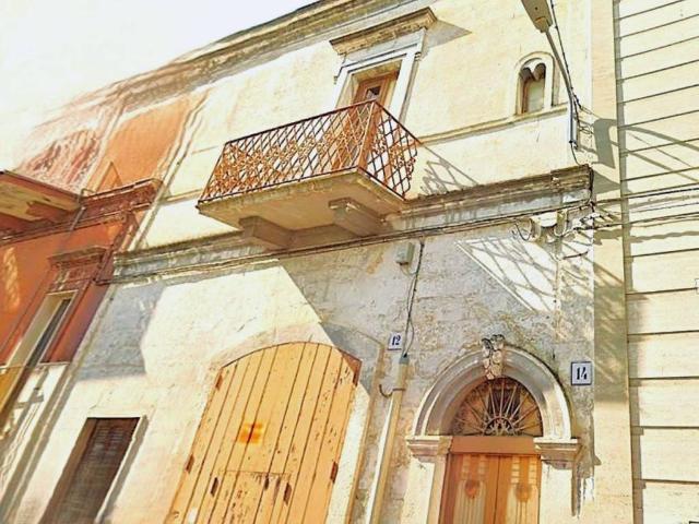 Villa Indipendente in vendita a Municipio 4, Puglia