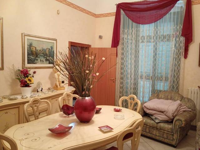Villa Indipendente in vendita a Municipio 5, Puglia