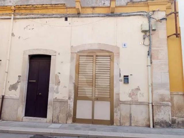 Villa Indipendente in vendita a Municipio 5, Puglia
