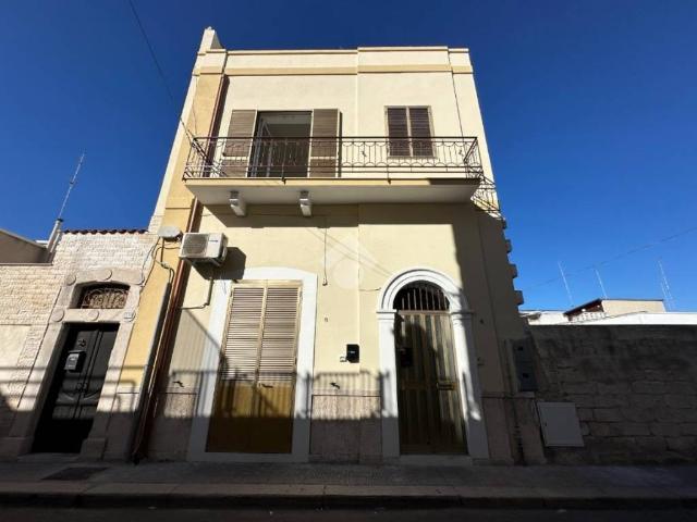 Villa Indipendente in vendita a Municipio 5, Puglia