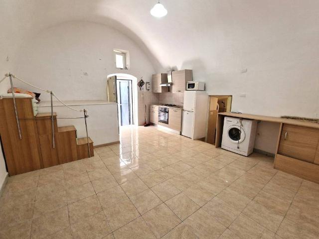 Villa Indipendente in vendita a Municipio 4, Puglia