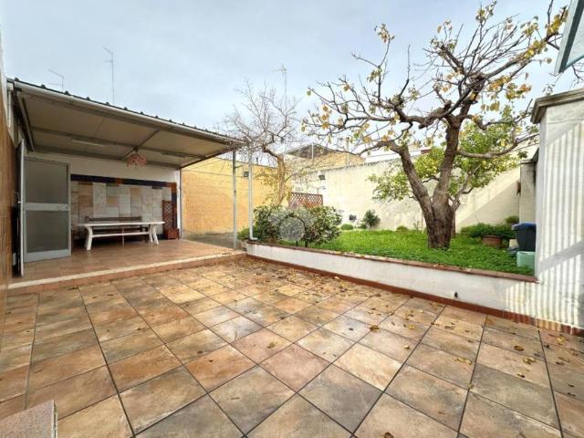 Villa Indipendente in vendita a Municipio 5, Puglia
