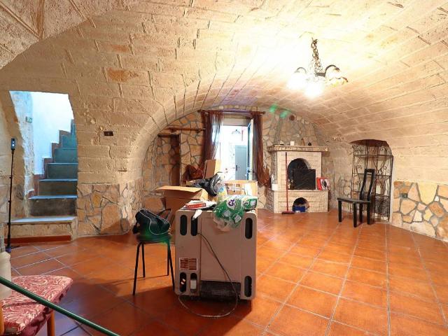 Villa Indipendente in vendita a Carbonara di Bari, Puglia