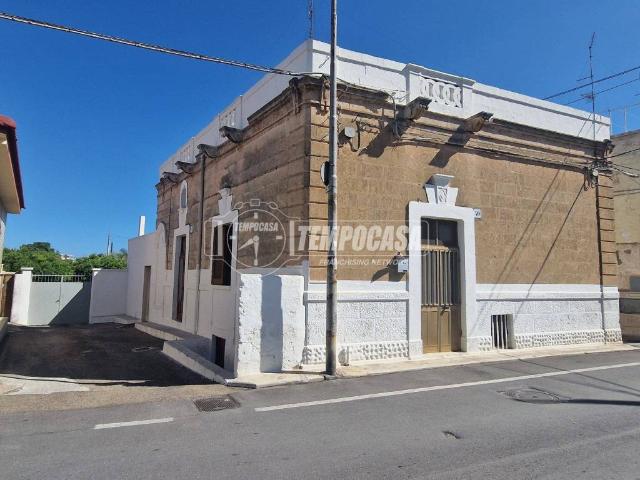 Villa Indipendente in vendita a Ceglie del Campo, Bari