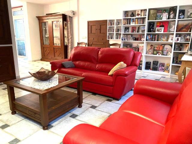 Villa Indipendente in vendita a Bari