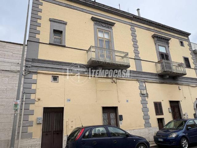 Villa Indipendente in vendita a Municipio 4, Puglia
