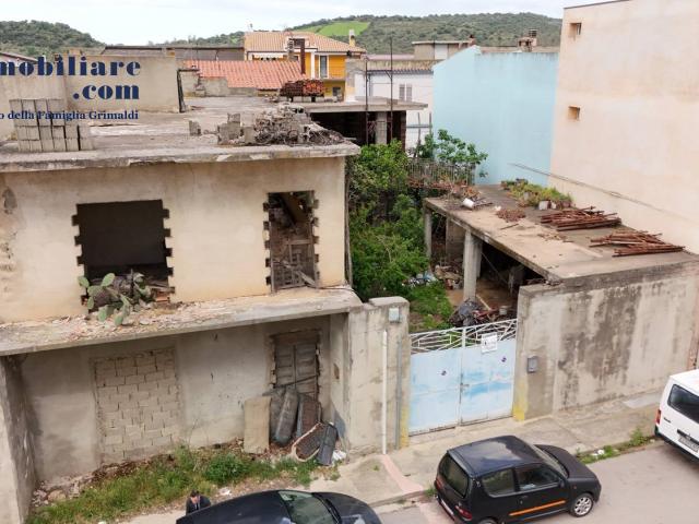 Villa Indipendente in vendita a Bari Sardo, Sardigna/Sardegna