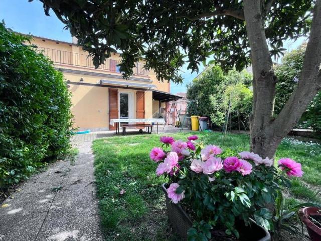 Villa Indipendente in vendita a Unione Terre di Pianura, Baricella
