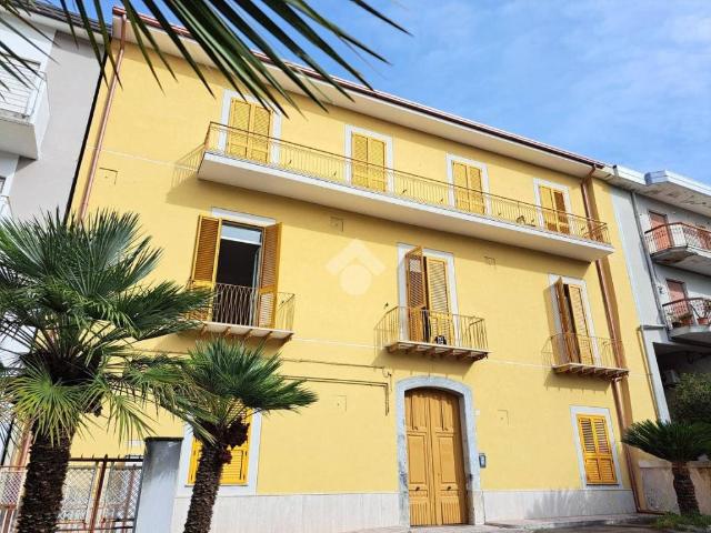 Villa Indipendente in vendita a Sava, Baronissi