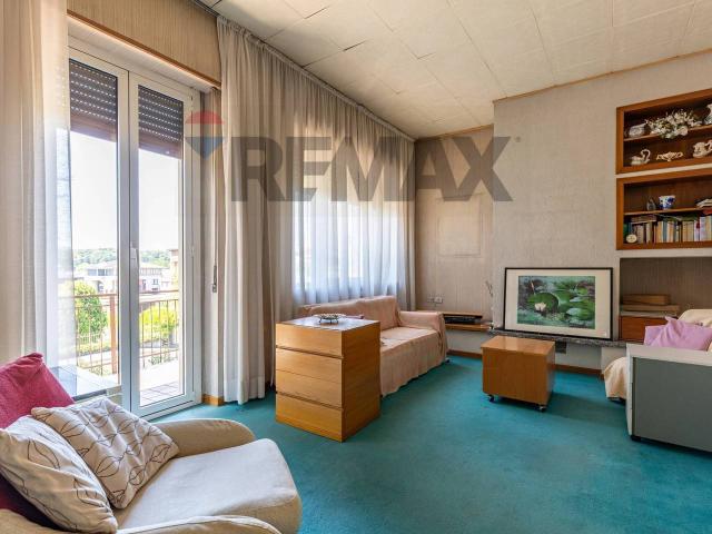 Villa Indipendente in vendita a Barzago, Lombardia