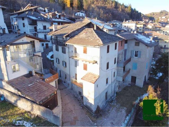 Villa Indipendente in vendita a Comunità Alta Valsugana e Bersntol, Baselga Di Piné