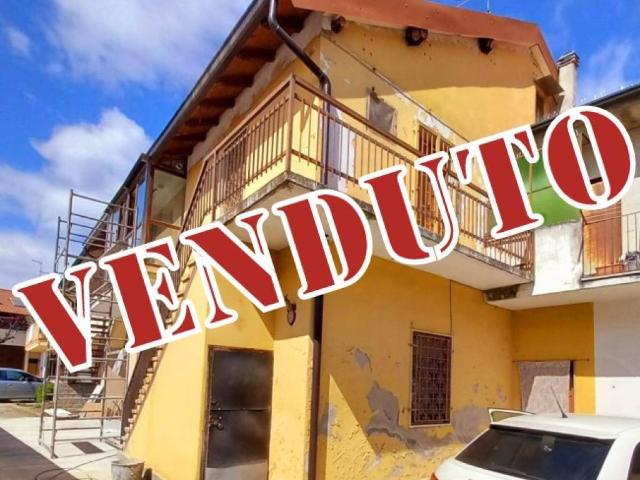 Villa Indipendente in vendita a Unione Comuni Basiano Masate, Basiano