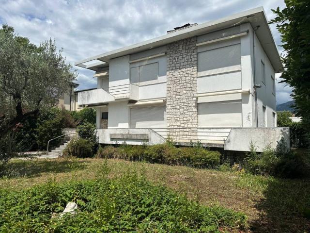 Villa Indipendente in vendita a San Marco, Bassano Del Grappa