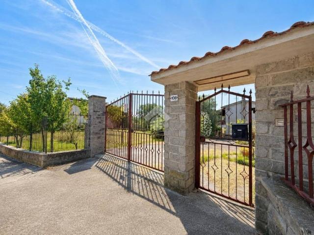 Villa Indipendente in vendita a Bassano In Teverina, Lazio