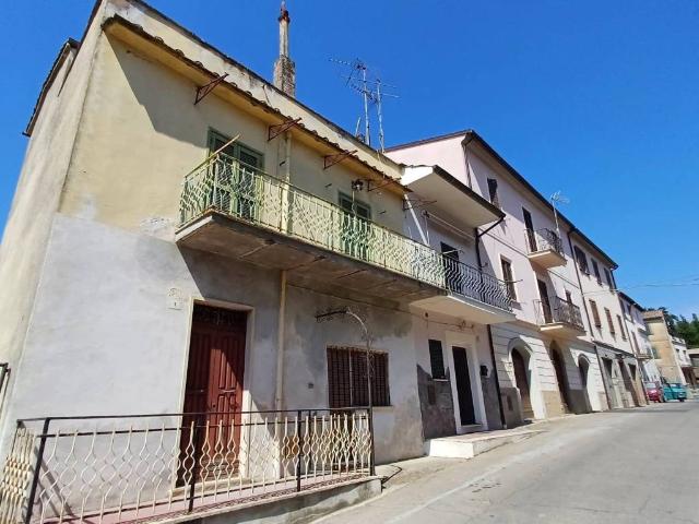Villa Indipendente in vendita a Bassano In Teverina, Lazio