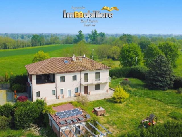 Villa Indipendente in vendita a Piemonte, Alessandria
