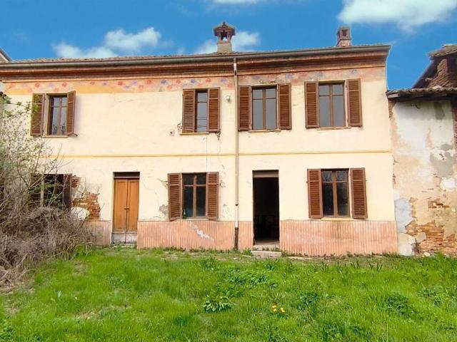 Villa Indipendente in vendita a Piemonte, Alessandria