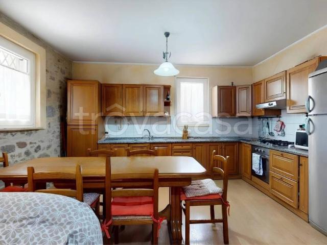 Villa Indipendente in vendita a San Lorenzo, Bastia Umbra