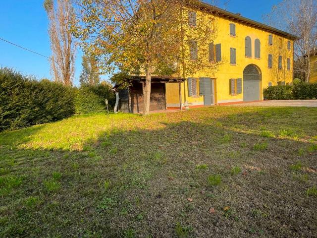Villa Indipendente in vendita a Unione dei comuni del Sorbara, Bastiglia