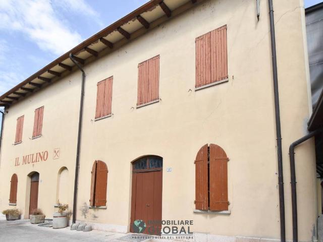Villa Indipendente in vendita a Unione dei comuni del Sorbara, Bastiglia