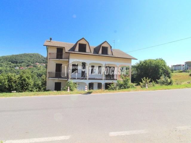 Villa Indipendente in vendita a Piemonte, Cuneo