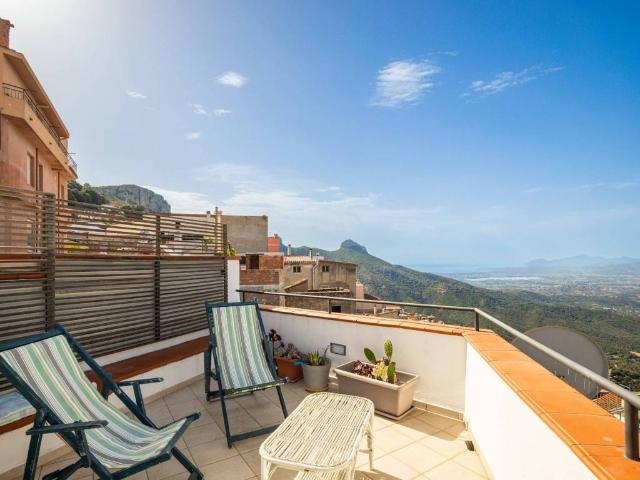 Villa Indipendente in vendita a Baunei, Sardigna/Sardegna